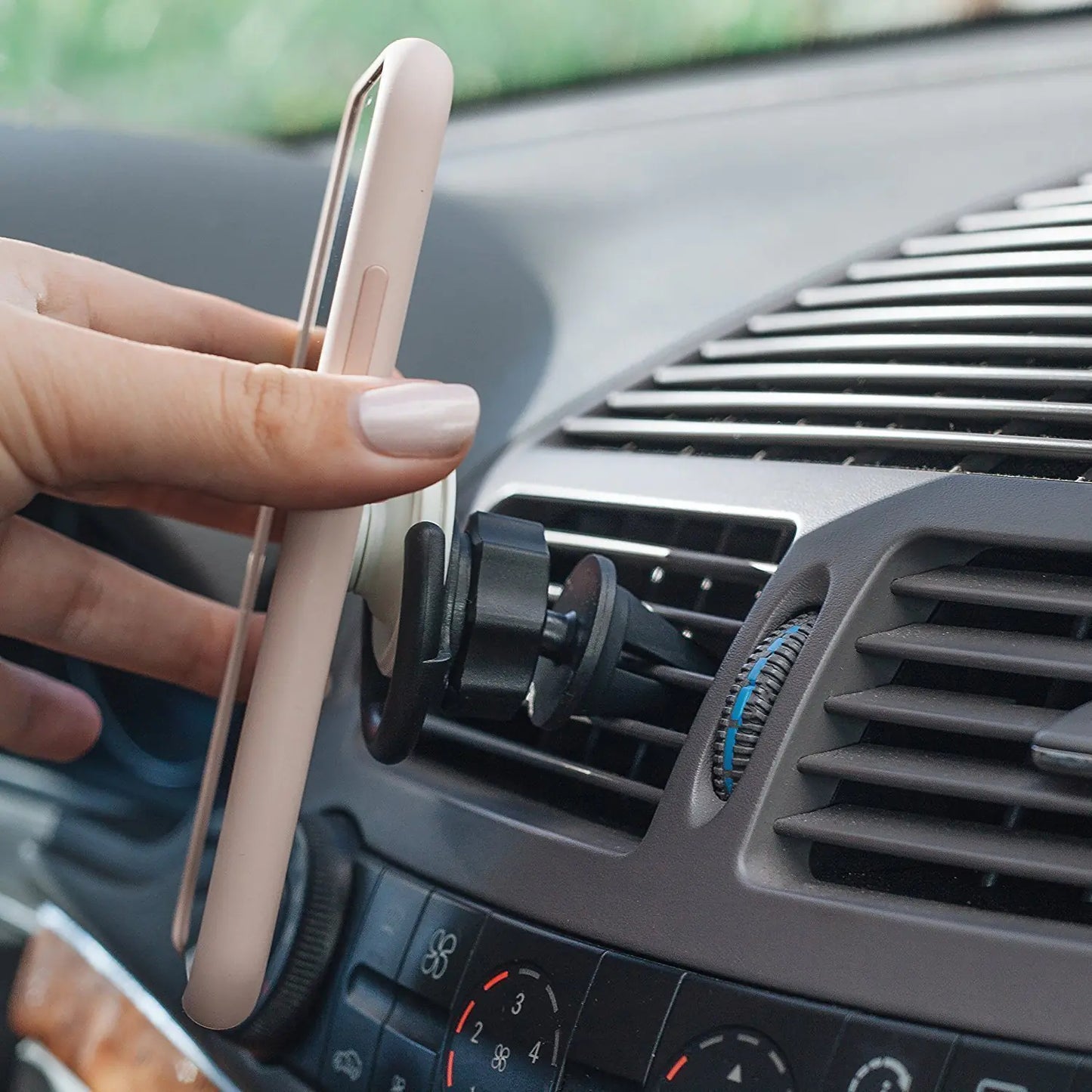 New Airbag Phone Holder for Car Vent (Hot Seller)